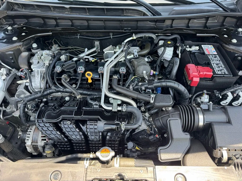Used 2024 Black Nissan 2.5 SV image 33