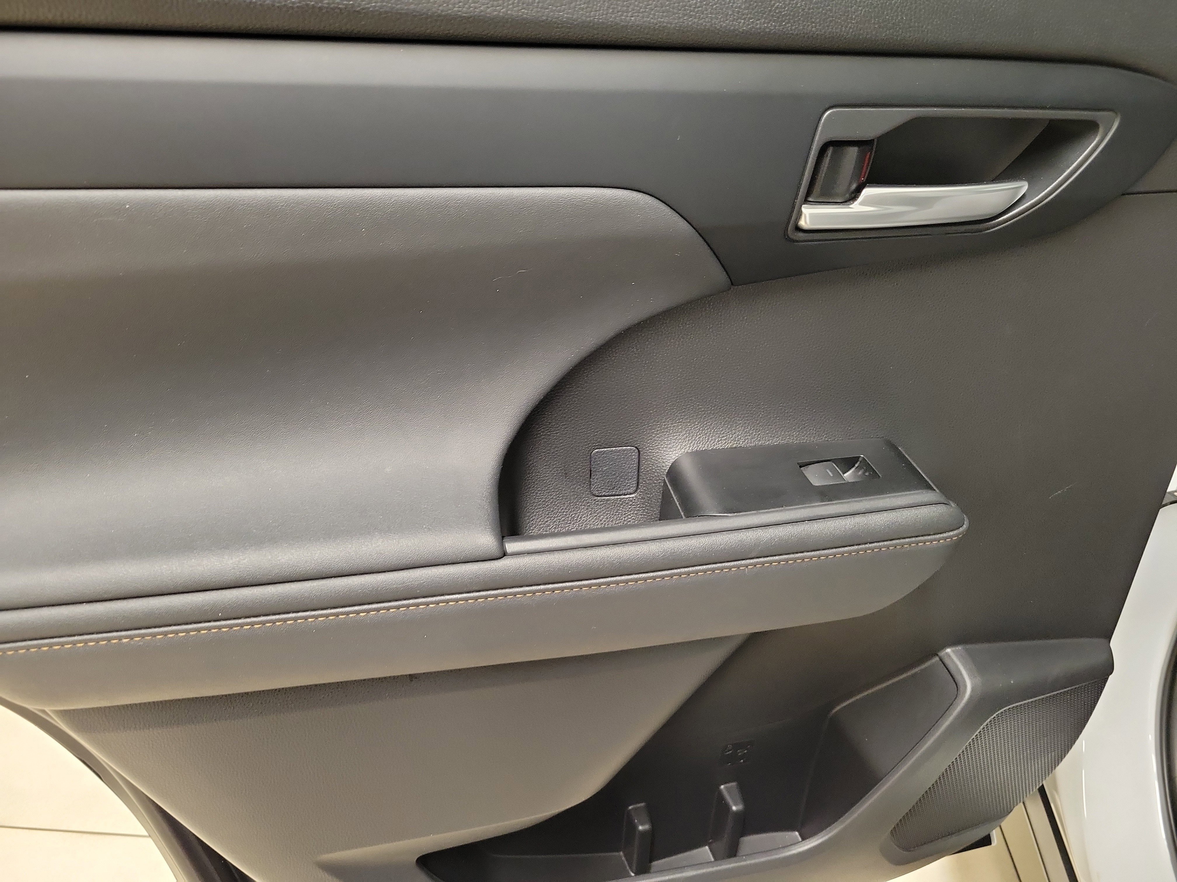 Used 2023 Pearl Toyota Hybrid Bronze Edition image 13