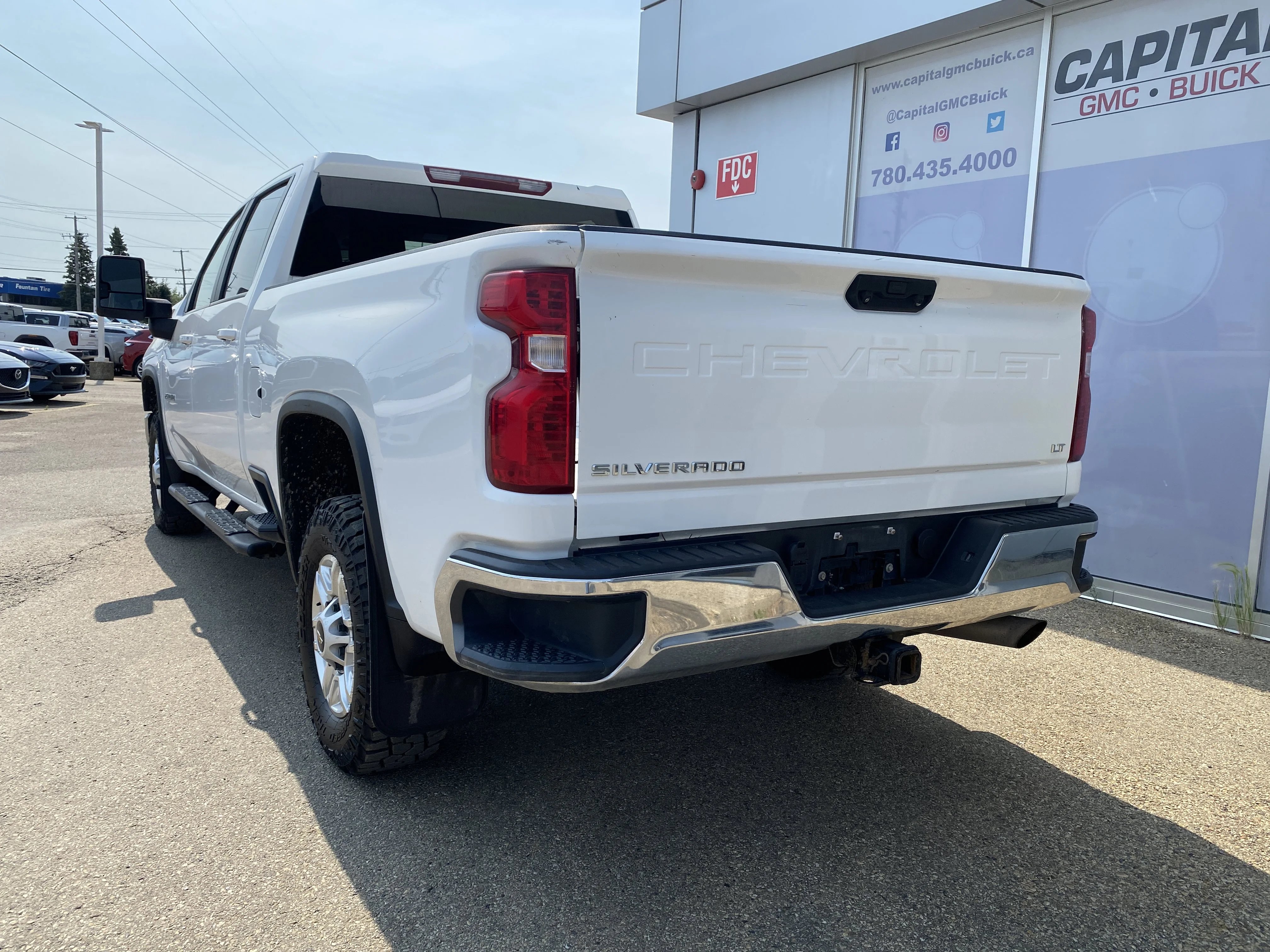 Used 2024 White Chevrolet 4WD Crew Cab 159 LT * TOW PACKAGE * HEATED SEATS * image 3