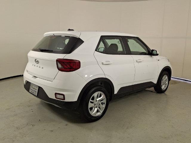 2026 Hyundai Venue SE - Photo 8
