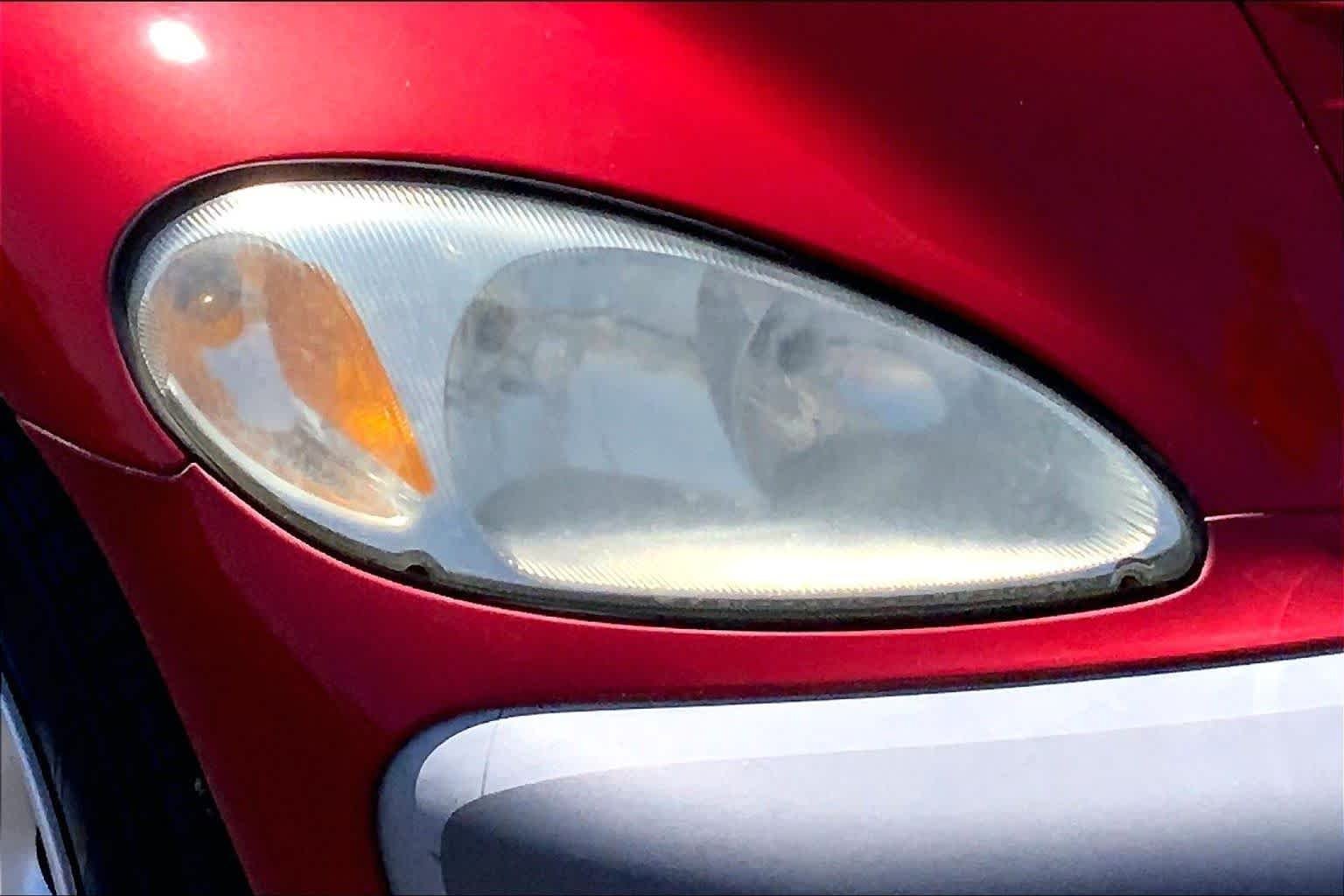 Used 2002 Inferno Red Tinted Pearl Chrysler  image 27