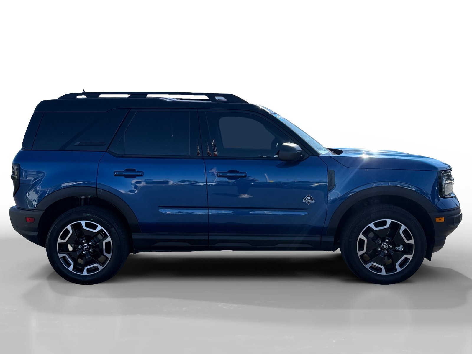 Used 2024 Blue Metallic Ford Outer Banks image 6