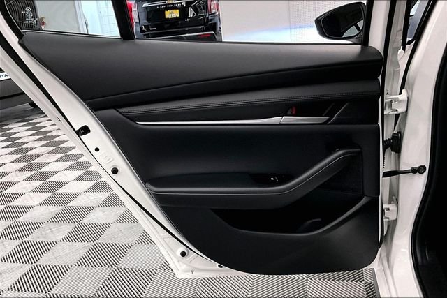 Used 2026 Snowflake White Pearl Mica Mazda 2.5 S Preferred Sunroof - Adaptive Cruise - Htd Seats image 22