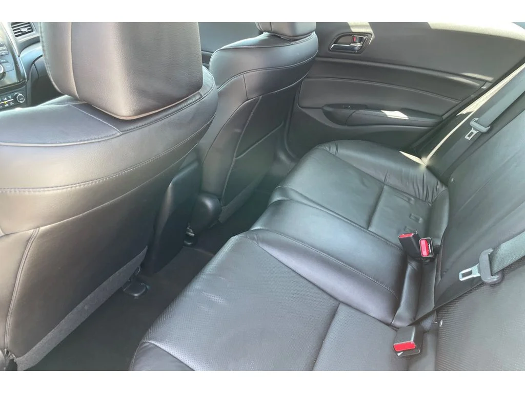 Used 2014 Bellanova White Pearl Acura 2.0L (A5) image 13