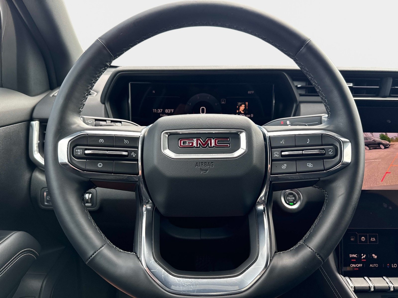 Used 2025 Sterling Metallic GMC AWD Elevation image 26
