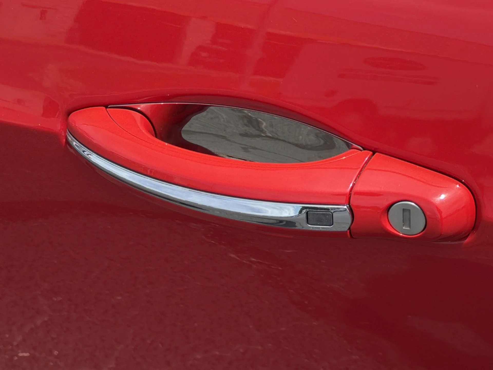 Used 2014 Red Bentley Speed image 31