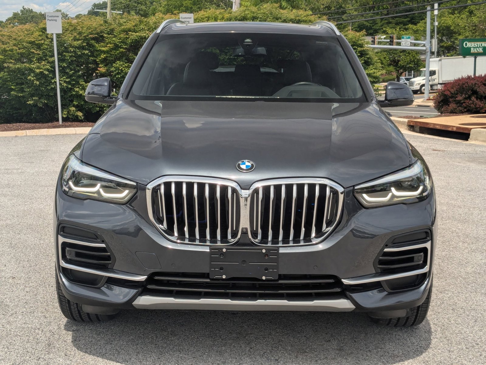 Used 2022 Arctic Grey Metallic BMW xDrive40i image 6