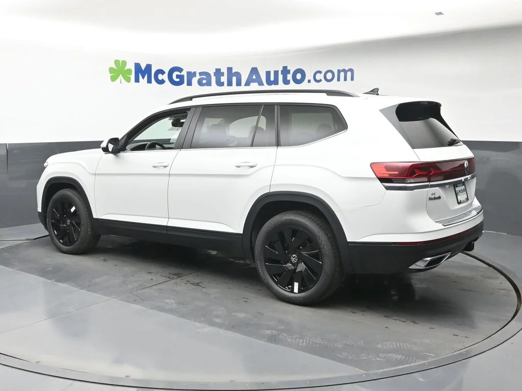 New 2026 White/off-white Volkswagen 2.0T SE w/Technology image 23