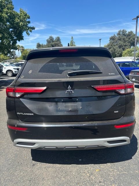 Used 2024  Mitsubishi SE image 4