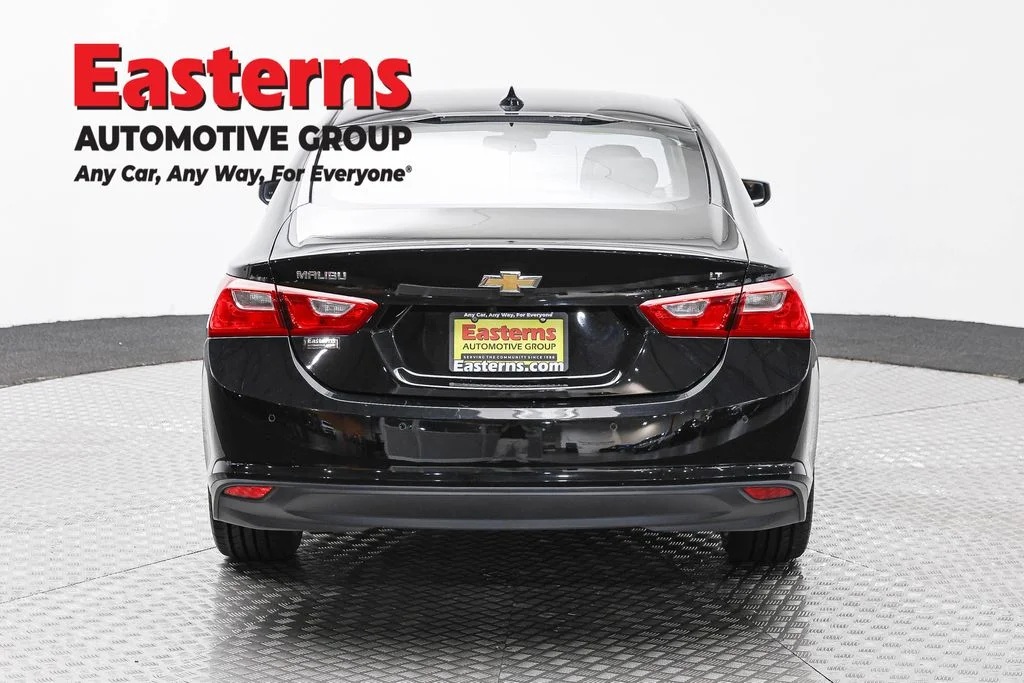 Used 2025 Black Chevrolet LT image 6