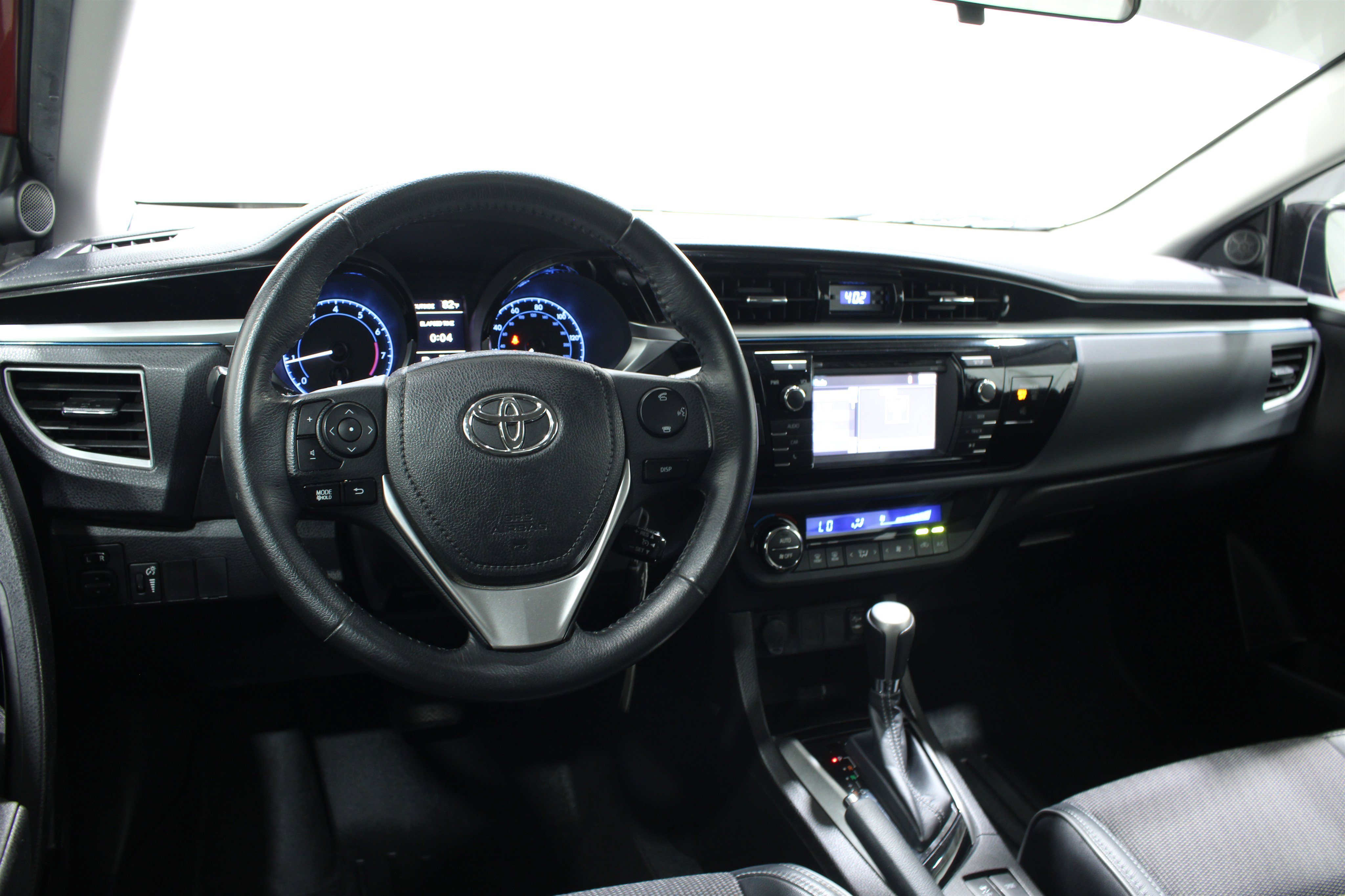 Used 2015 Red Toyota S Plus image 2