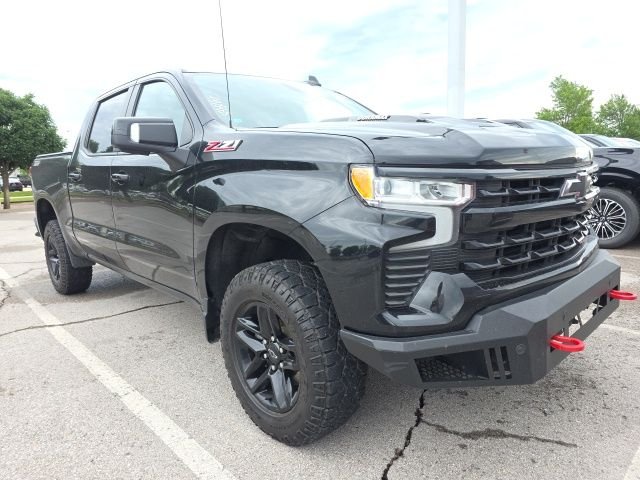 2022 Chevrolet Silverado 1500 LT Trail Boss 4X4 Crew Cab Short Box's photo