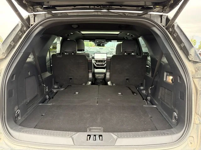 Used 2025 Black Ford ST-Line image 23