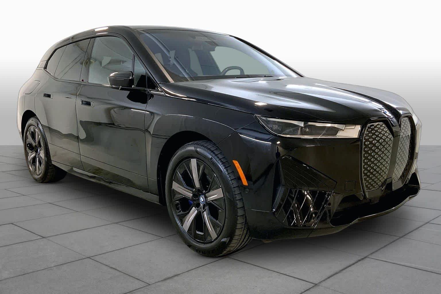 Used 2024 BMW iX Base with VIN WB523CF00RCN14687 for sale in Merriam, KS