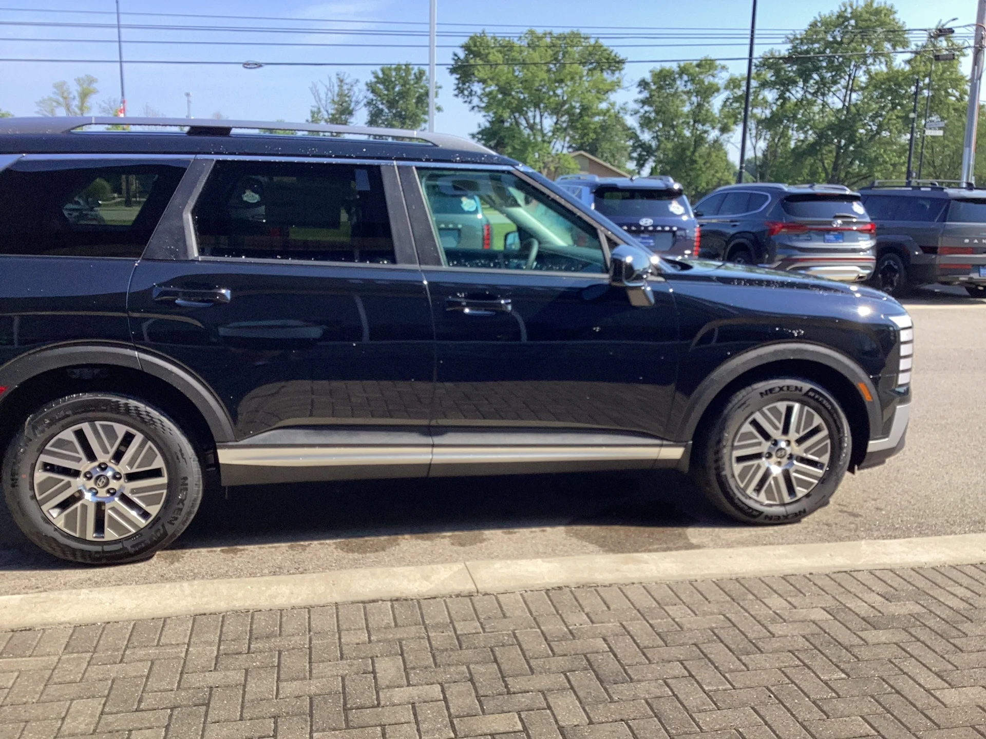 New 2026 Abyss Black Pearl Hyundai SEL 7P image 6