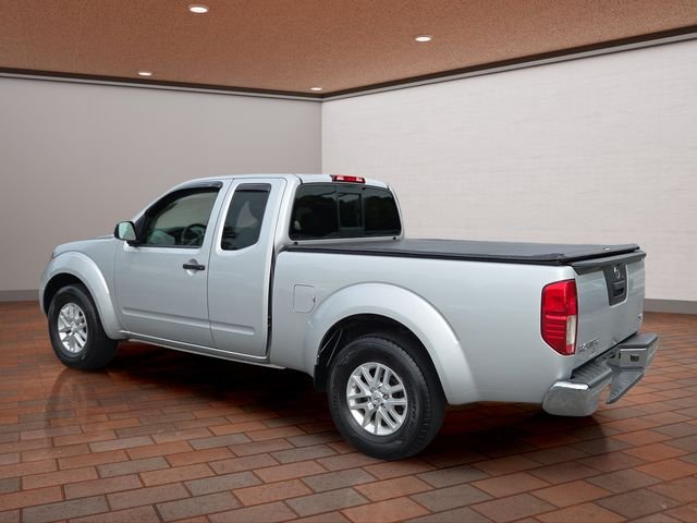Used 2017 Brilliant Silver Nissan SV image 23