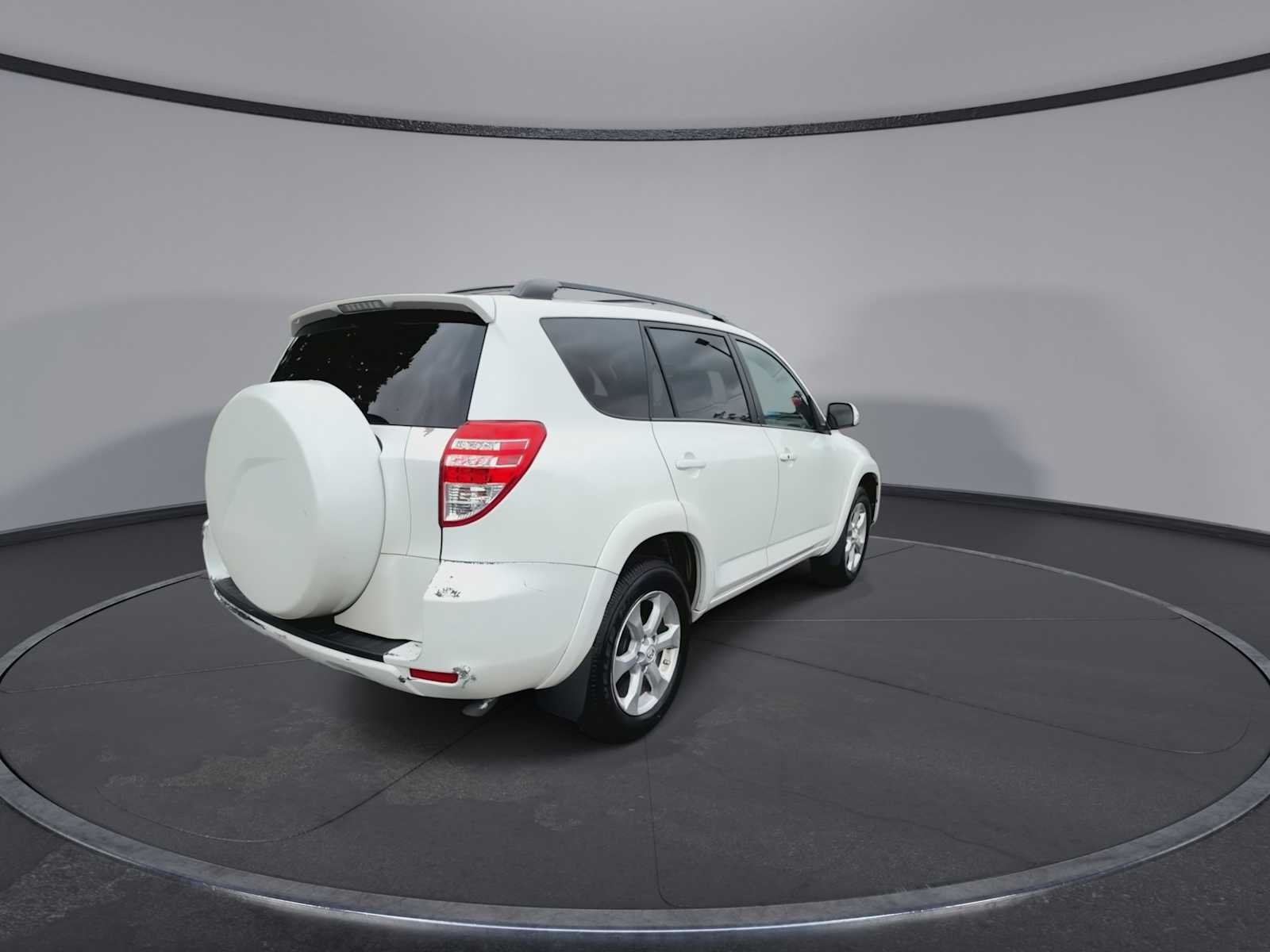 Used 2010 Blizzard Pearl Toyota Ltd image 8