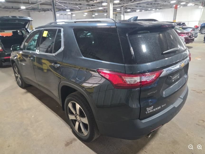 Used 2020 Chevrolet Traverse 3LT with VIN 1GNEVHKW3LJ194911 for sale in Kansas City