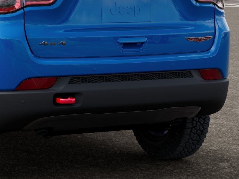 New 2026 Hydro Blue Pearl-Coat Exterior Paint Jeep Trailhawk image 13