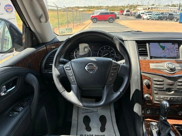 Used 2019 Super Black Nissan Platinum image 13