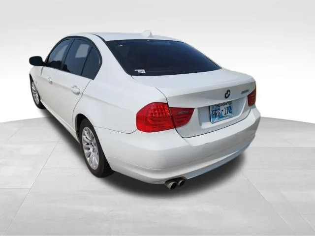 Used 2009 White BMW 328i image 5