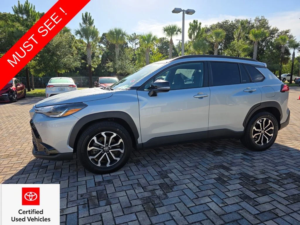 Used 2025 Silver Toyota Hybrid SE image 3