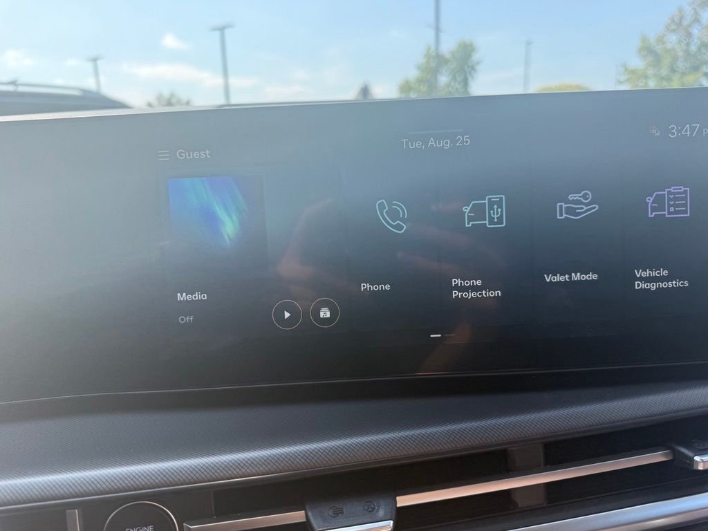 New 2027 Blue Hyundai SEL AWD image 13