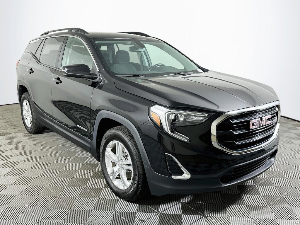Used 2019 Ebony Twilight Metallic GMC SLE image 3