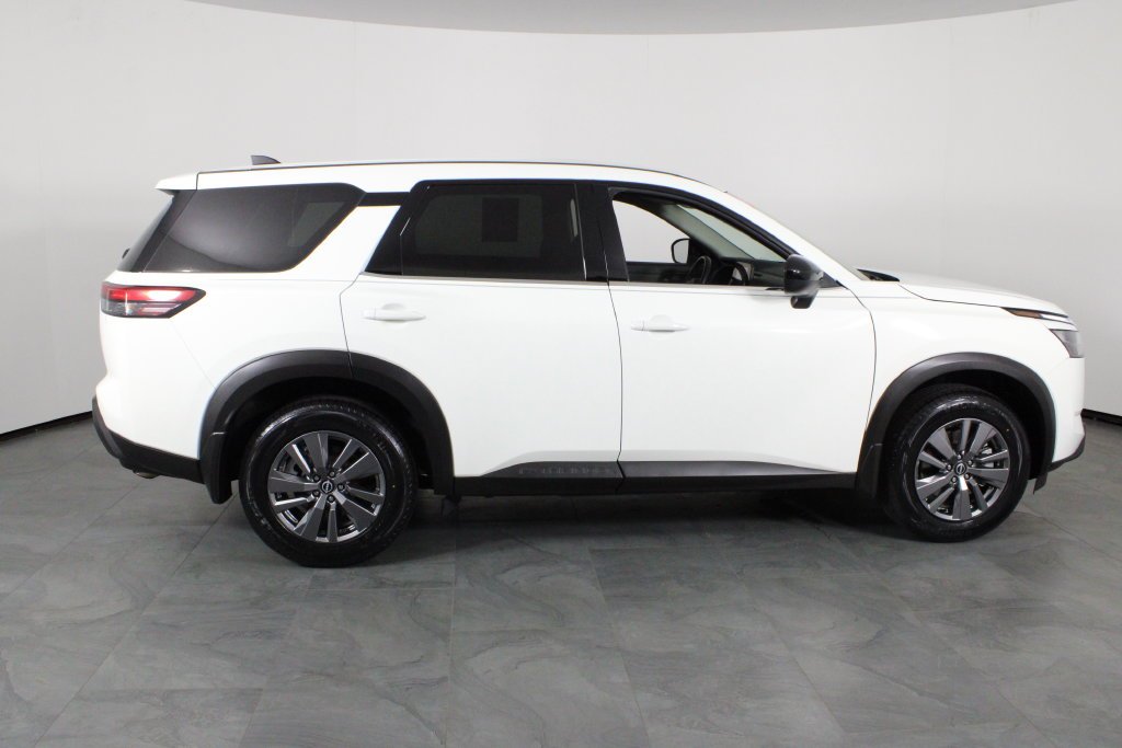 2024 Nissan Pathfinder S - Photo 11