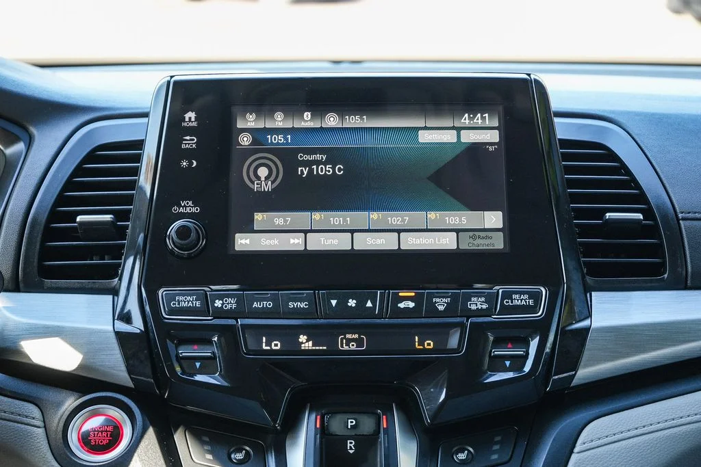 Used 2020  Honda EX image 13