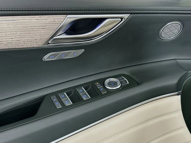 New 2026 Green Genesis 2.5T Select image 11