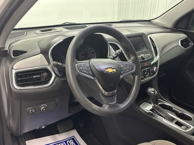 Used 2020 White Chevrolet LS image 16