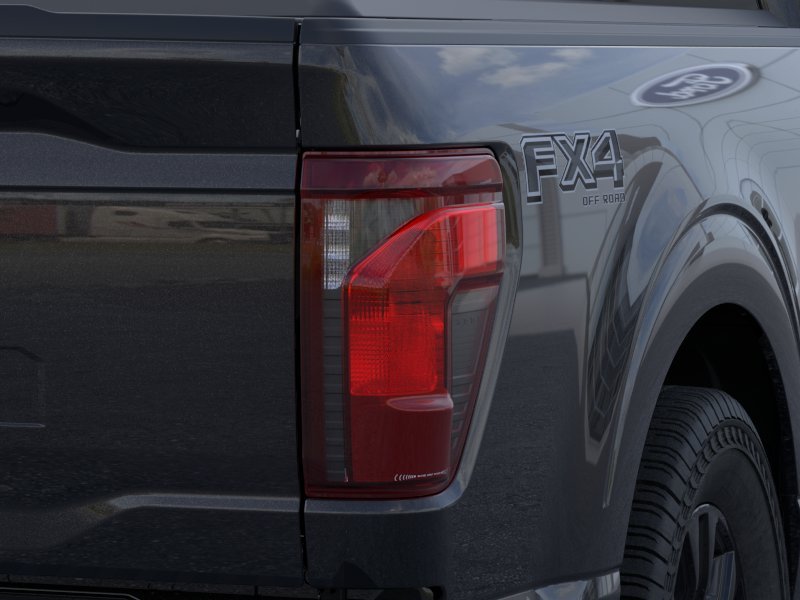 New 2026 Agate Black Metallic Ford XLT image 21