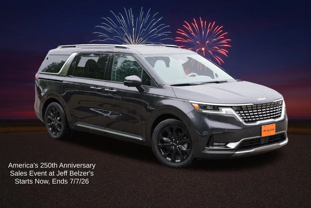 2024 Kia Sedona SX's photo