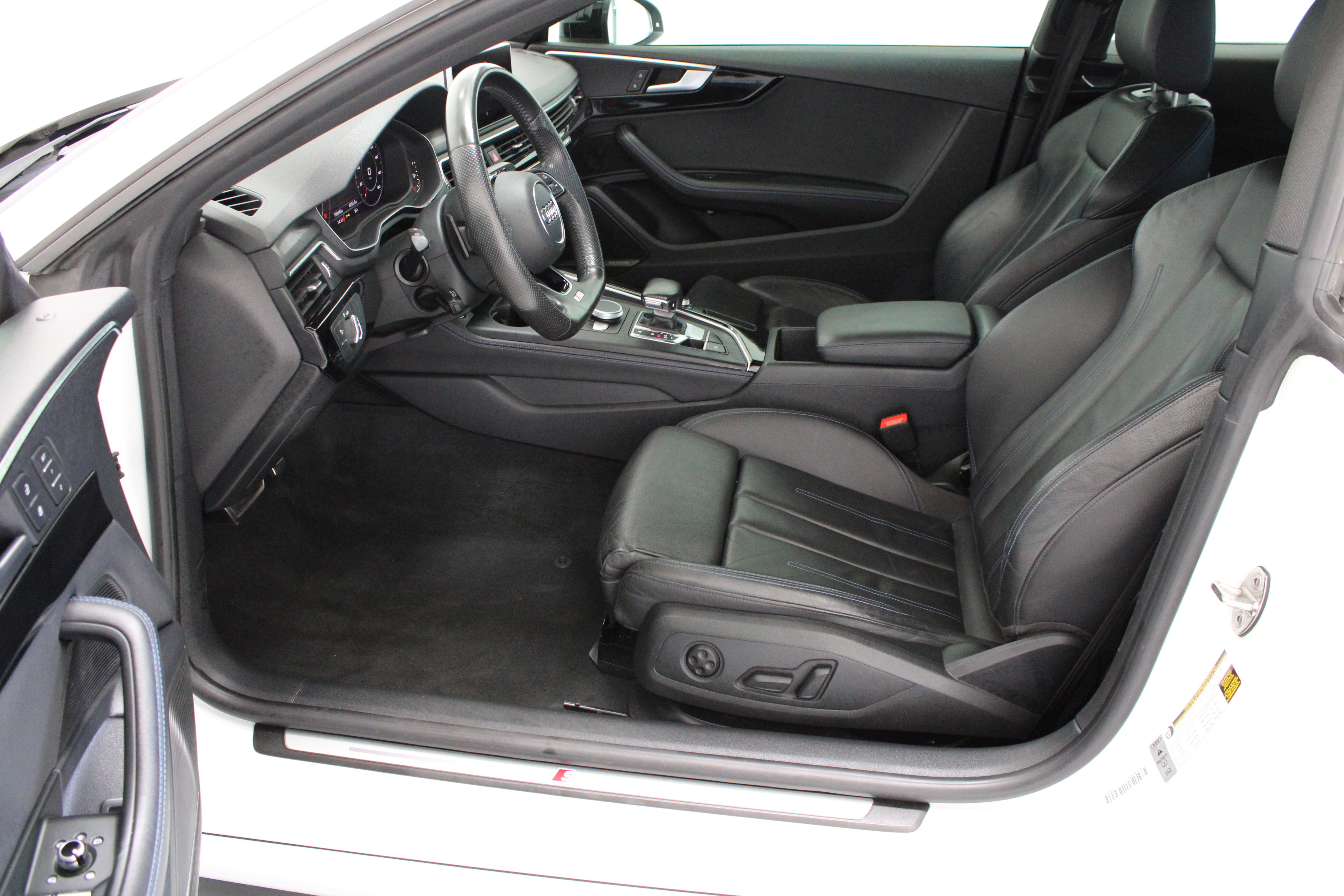 Used 2019 Ibis White Audi Premium Plus 2.0T image 14