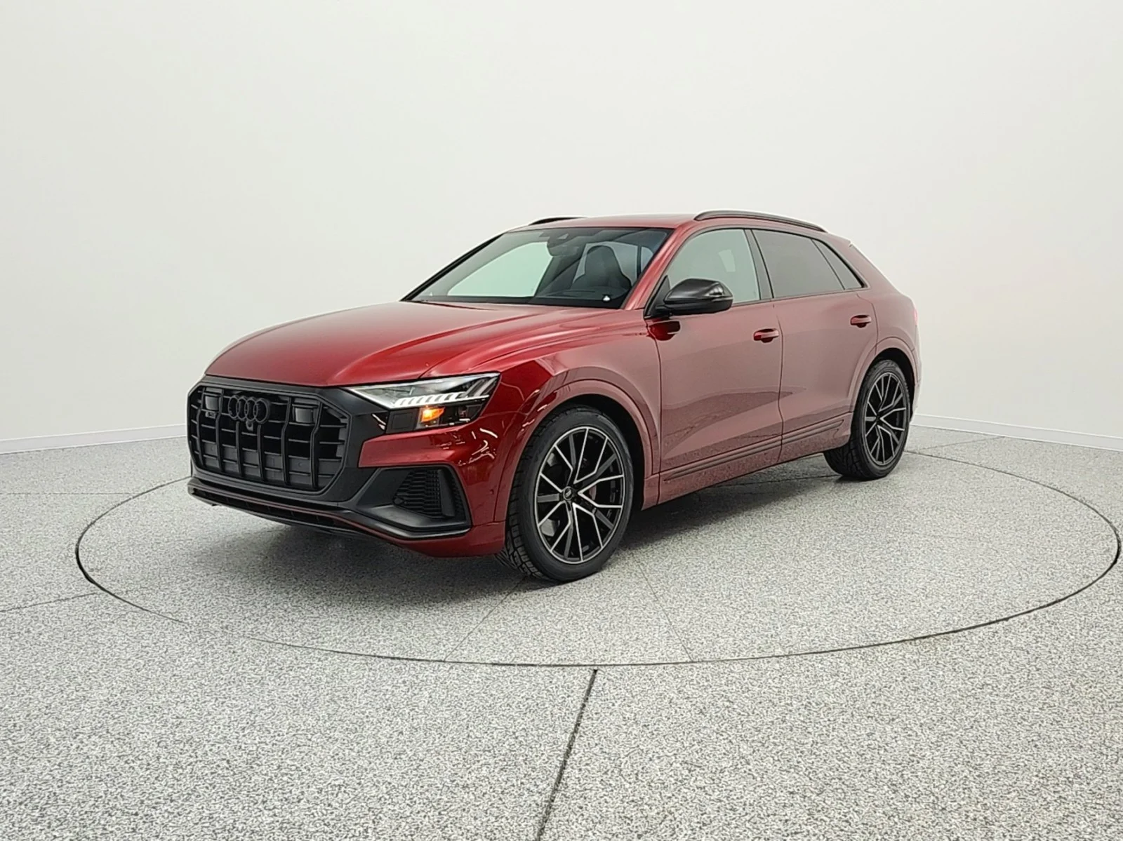 2023 Audi SQ8 Prestige's photo