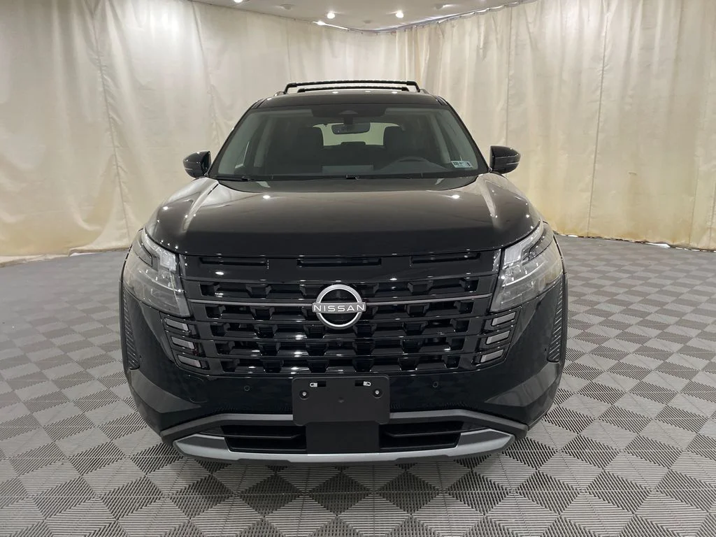 New 2026 Super Black Nissan SL image 2