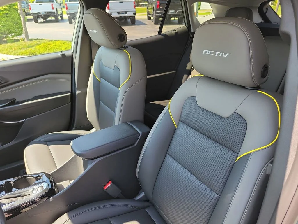 New 2026 Cacti Green Chevrolet ACTIV image 5