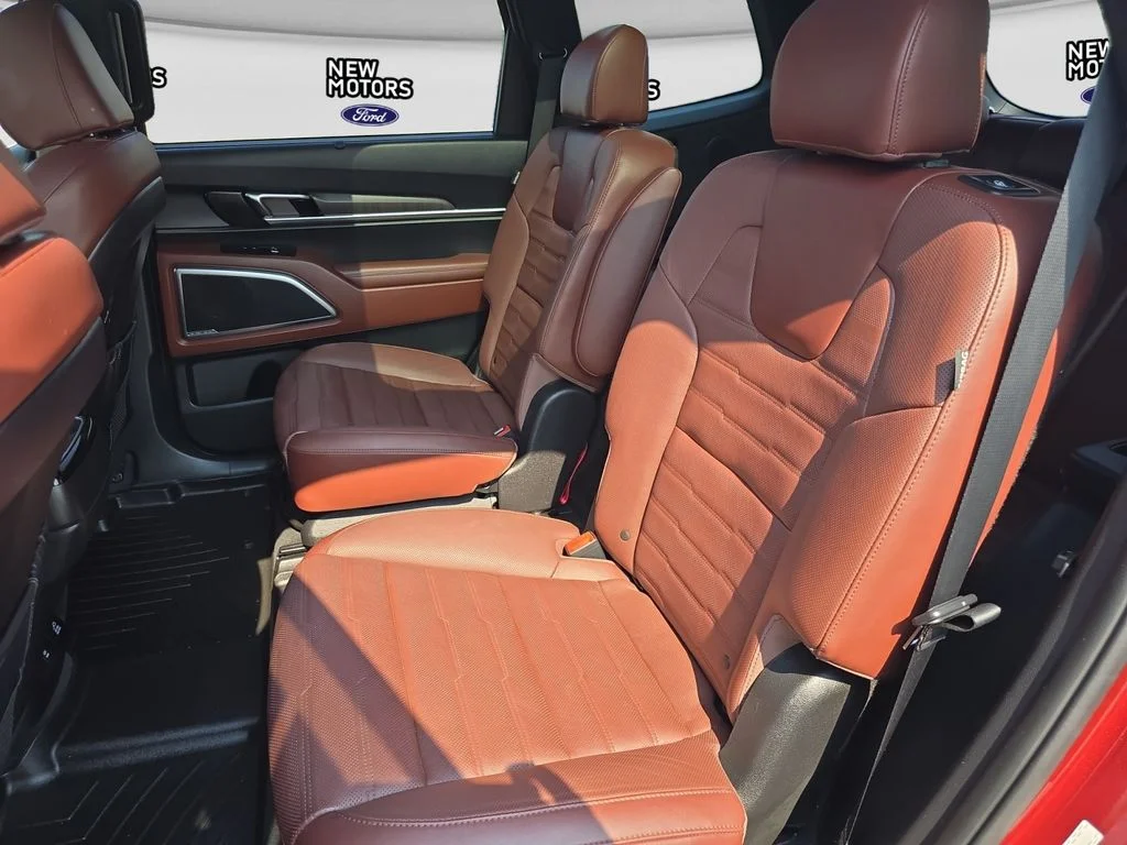 Used 2023 Red Kia SX-Prestige image 12