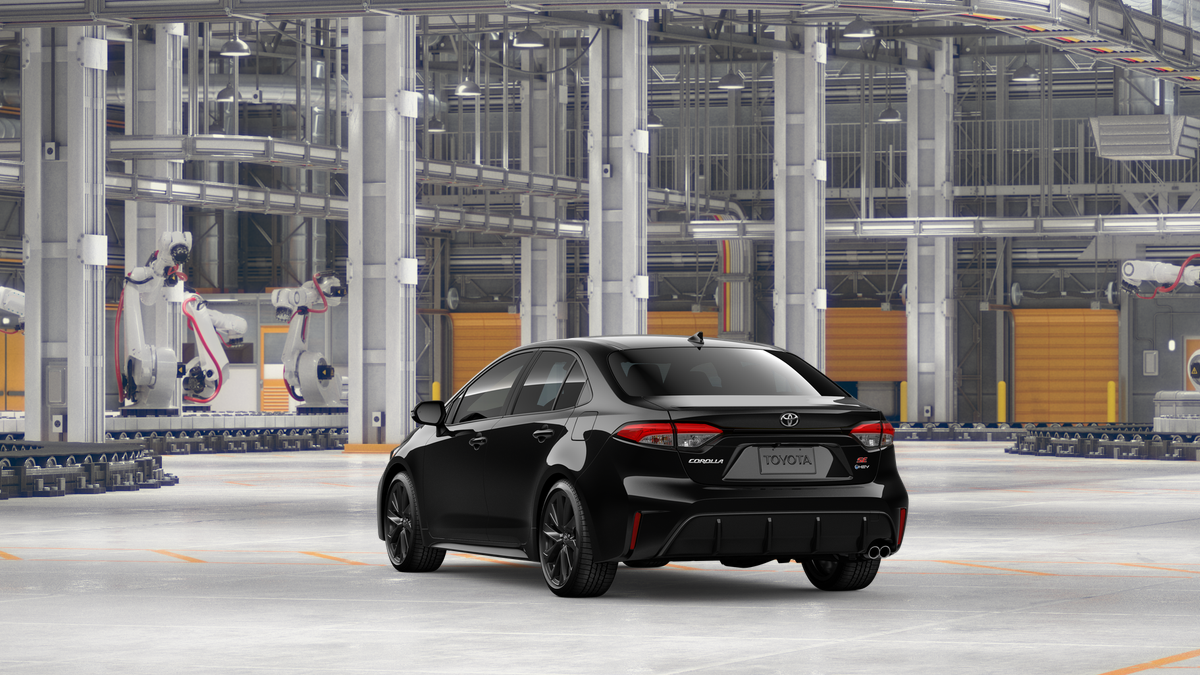 New 2027 Inked Toyota Hybrid SE image 7