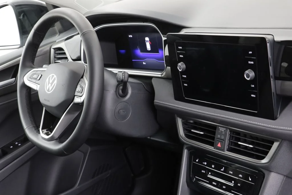 New 2026 Grey Volkswagen 1.5T SE Black image 22