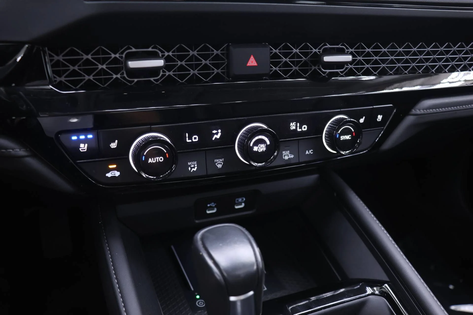 2024 Honda Accord Hybrid Touring - Photo 6