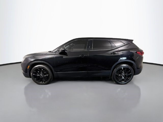 Used 2021 Black Chevrolet LT image 4