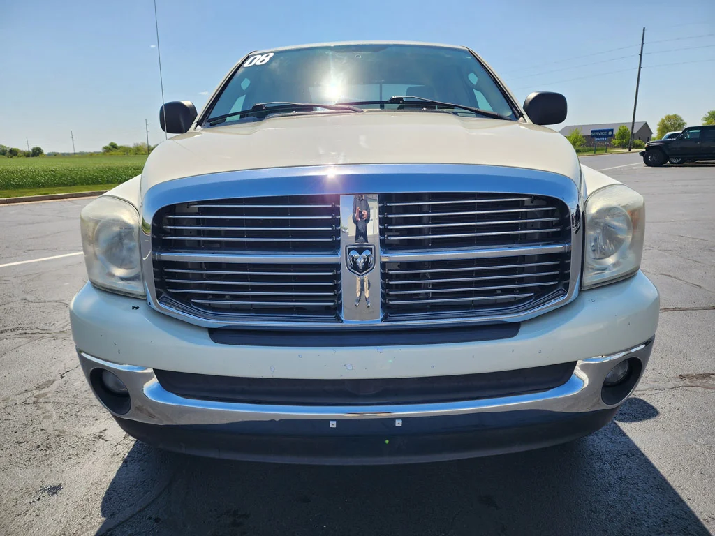 Used 2008 Dodge Ram 1500 Pickup SLT with VIN 1D7HA18N08J162843 for sale in Monticello, IN