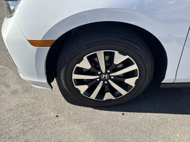 2026 Honda Odyssey EX-L - Photo 12