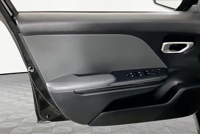Used 2025 Black Kia LXS image 19