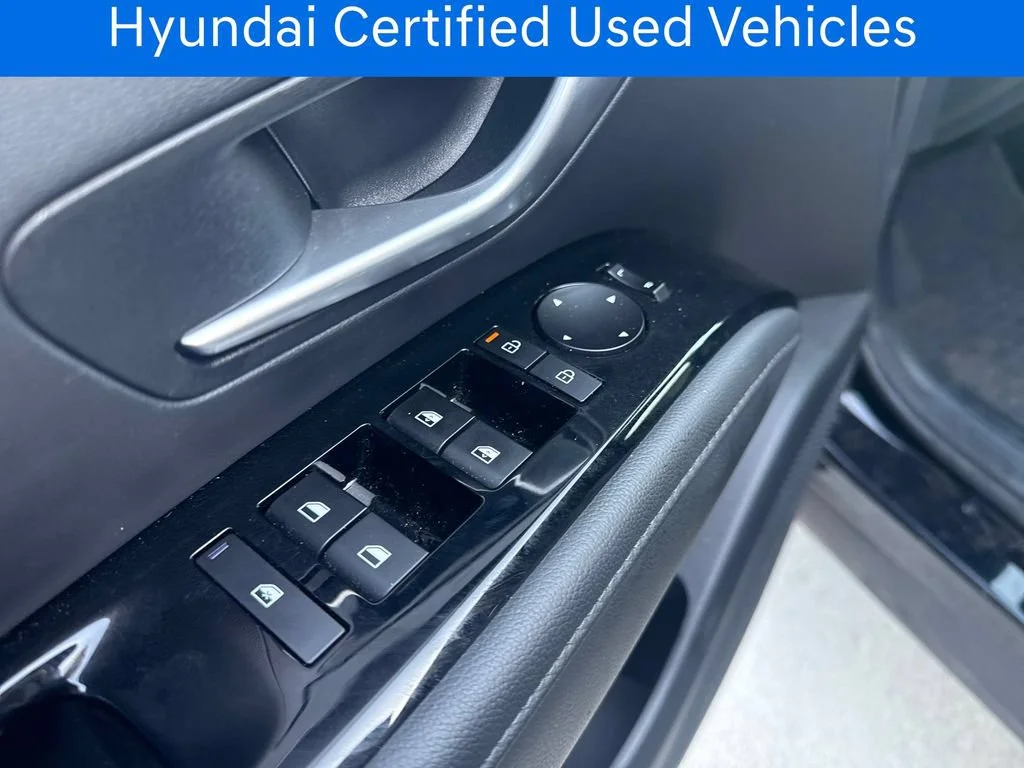 Certified Pre-Owned 2025 Hyundai Santa Cruz Limited