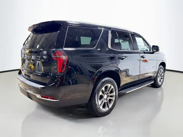 2026 Chevrolet Tahoe LS - Photo 7