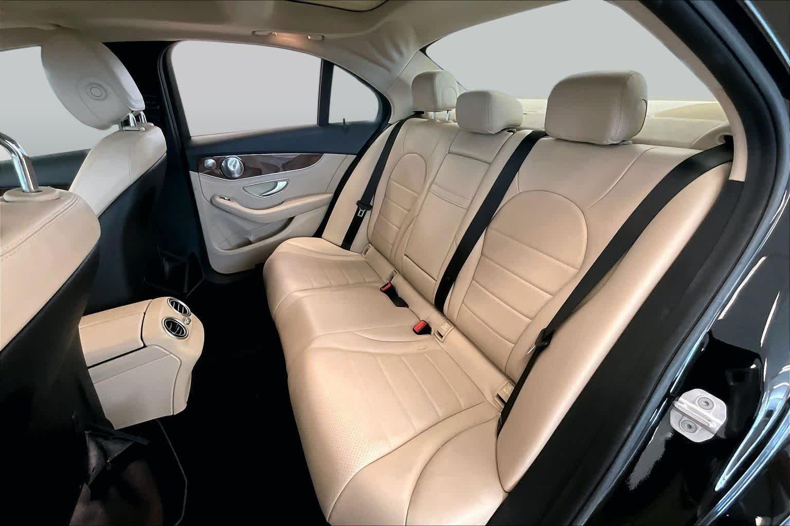 Used 2015 Black Mercedes-Benz C 300 image 19