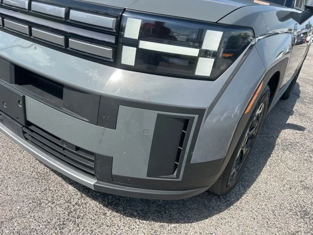 Used 2025 Gray Hyundai SEL image 9